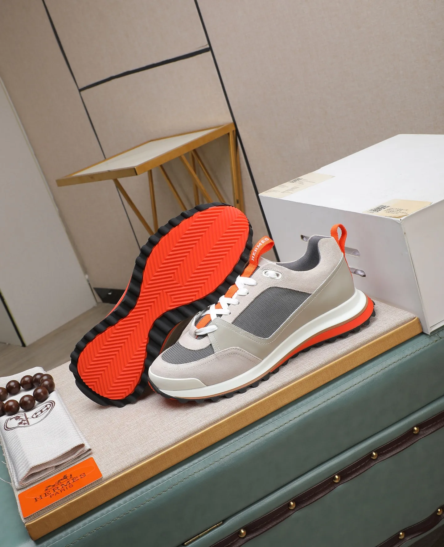 Men's shoes 💰760 Hermes🐴 25ss new autumn and winter products! Classic boot shape + British color matching design, imported calfskin, classic and durable! The original inverted mold last, the ultimate 1:1 shape, and the imported high-end cowhide presents a refined texture! Open the mold to customize the A-grade high-density private mold outsole with luxurious packaging! - Unique quality, 39-44 (38 45 46 customized)